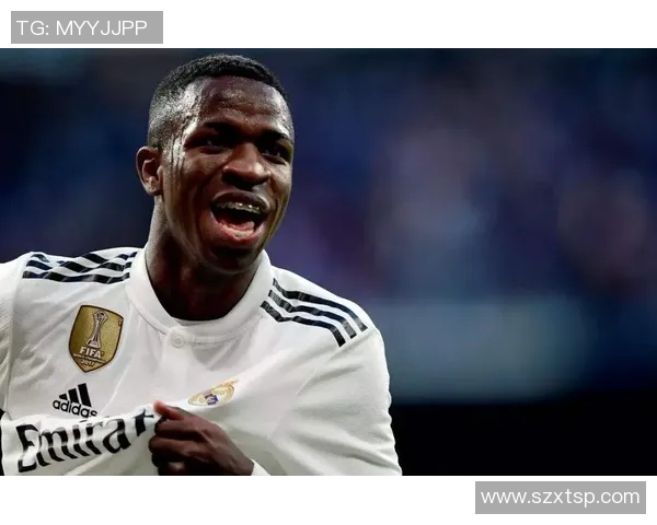 维尼修斯在瞬息万变的比赛中如何展现出色的进攻意识与决策能力